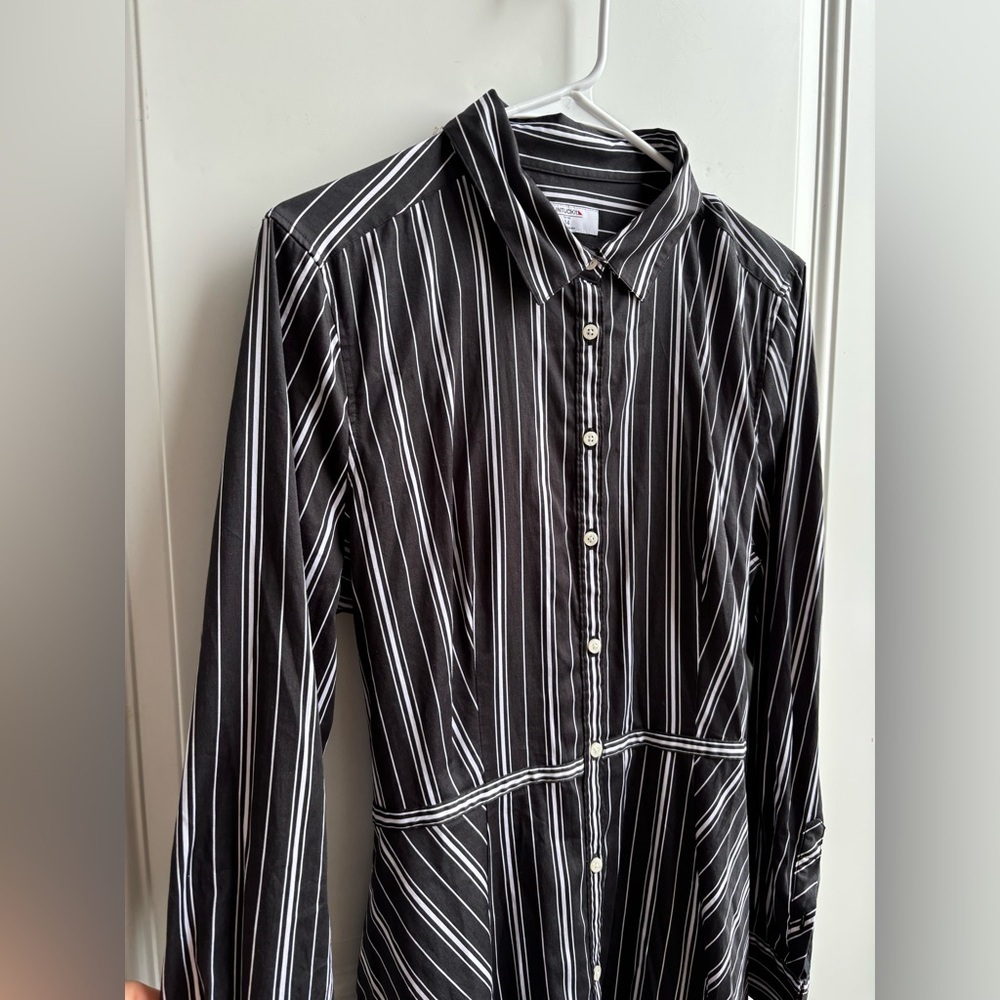 UnTuckit | long sleeve Dress | size 14 - Picture 7 of 7